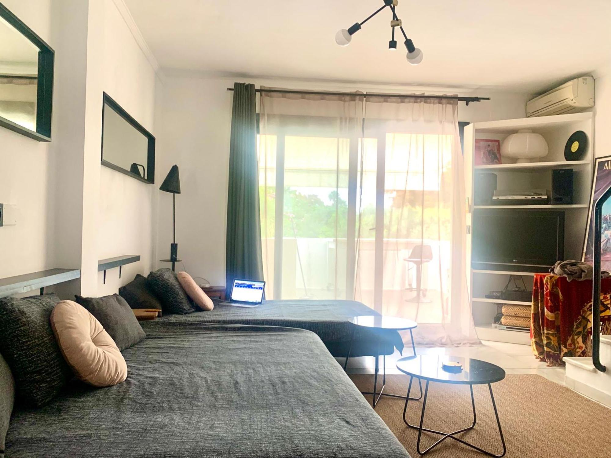 Duplex Near Polo, Pool View, 2 Pools, Full South, 7 Drive To Beaches And Port * Sotogrande